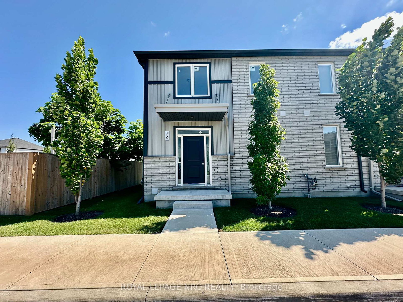 121a-moffatt-street-st-catharines-ontario-x13731816
