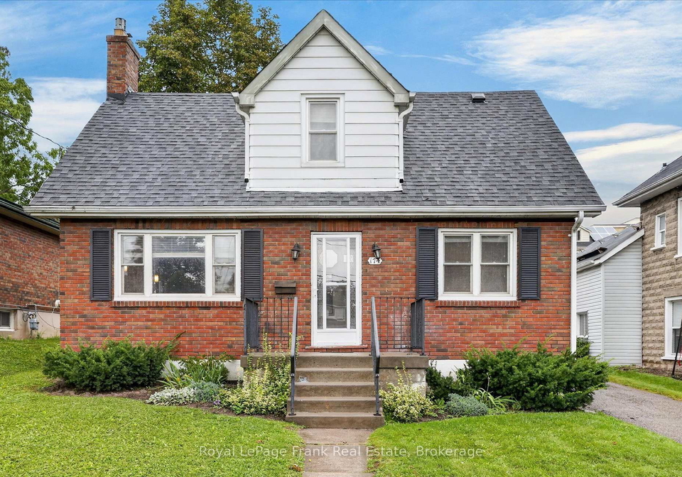 174-sophia-street-peterborough-ontario-x13731820