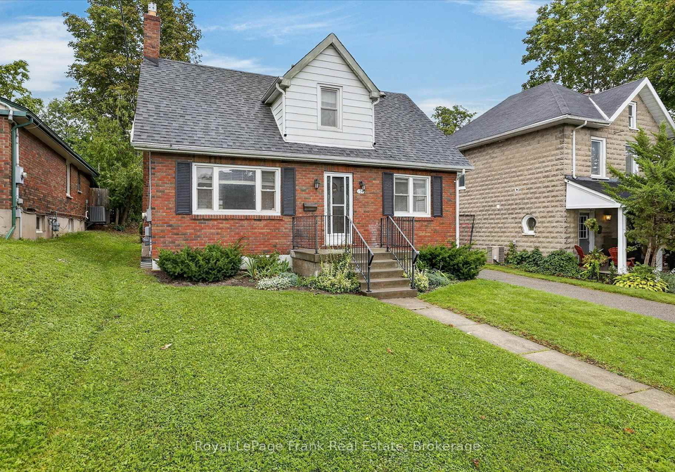 174-sophia-street-peterborough-ontario-x13731820