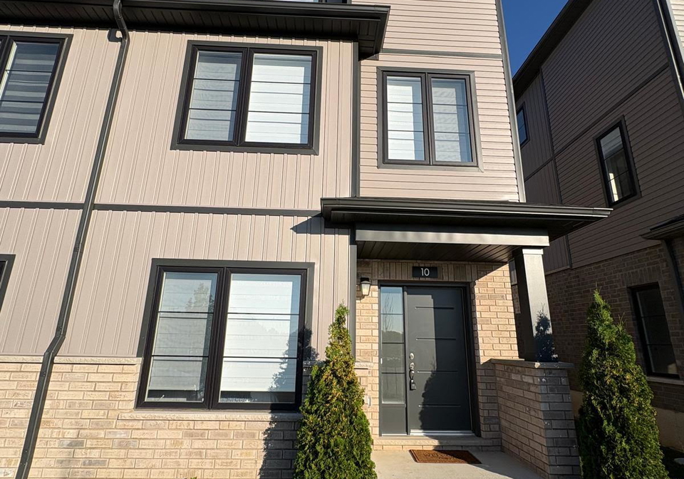 10-balladry-boulevard-stratford-ontario-x13731976