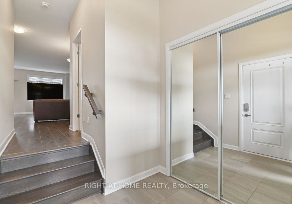 576-prominence-way-ottawa-ontario-x13732082