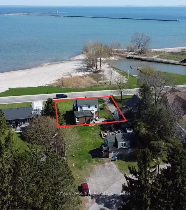 19-lakeshore-road-port-colborne-ontario-x13732136