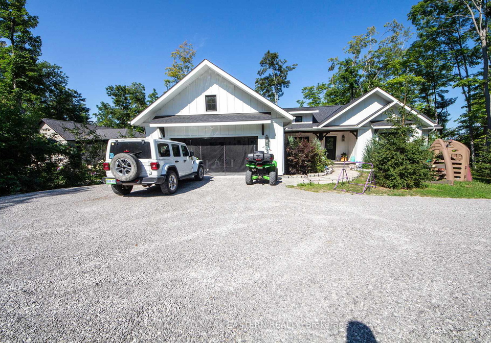 24-rory-drive-selwyn-ontario-x13732268