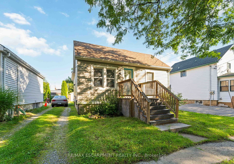 37-maplecrest-avenue-st-catharines-ontario-x13732286