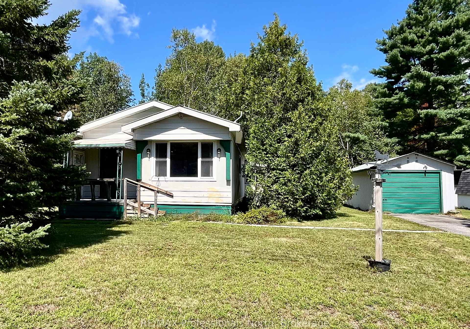 1053-seventh-lane-minden-hills-ontario-x13732634