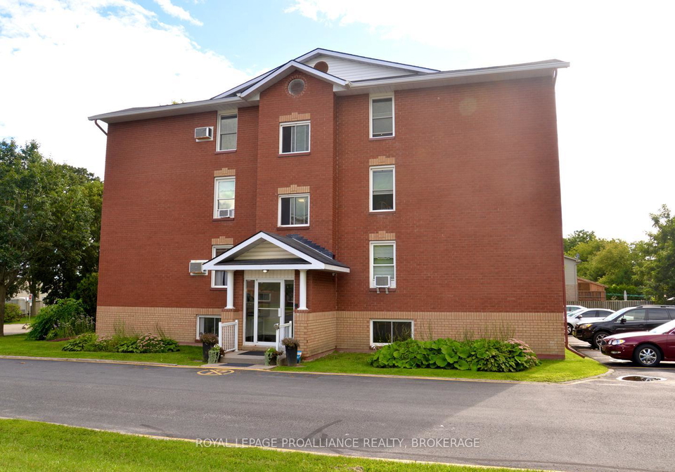 540-talbot-place-gananoque-ontario-x13732668