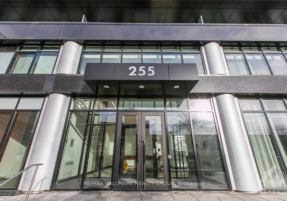255-bay-street-ottawa-ontario-x13732926