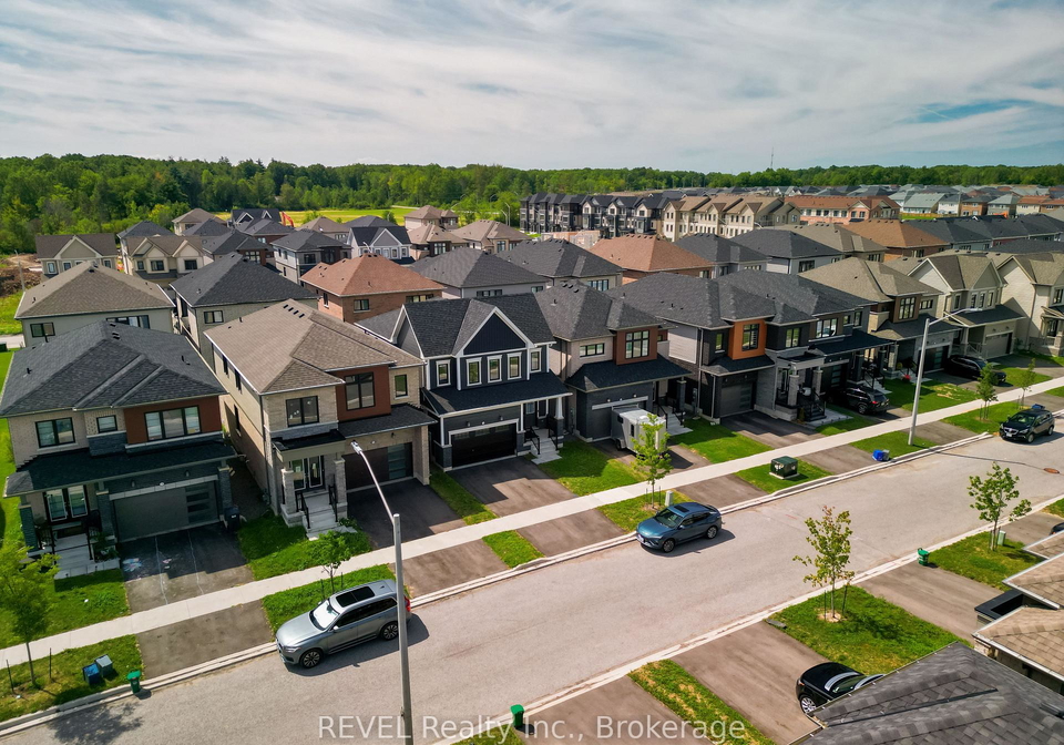 111-sunflower-crescent-thorold-ontario-x13732972