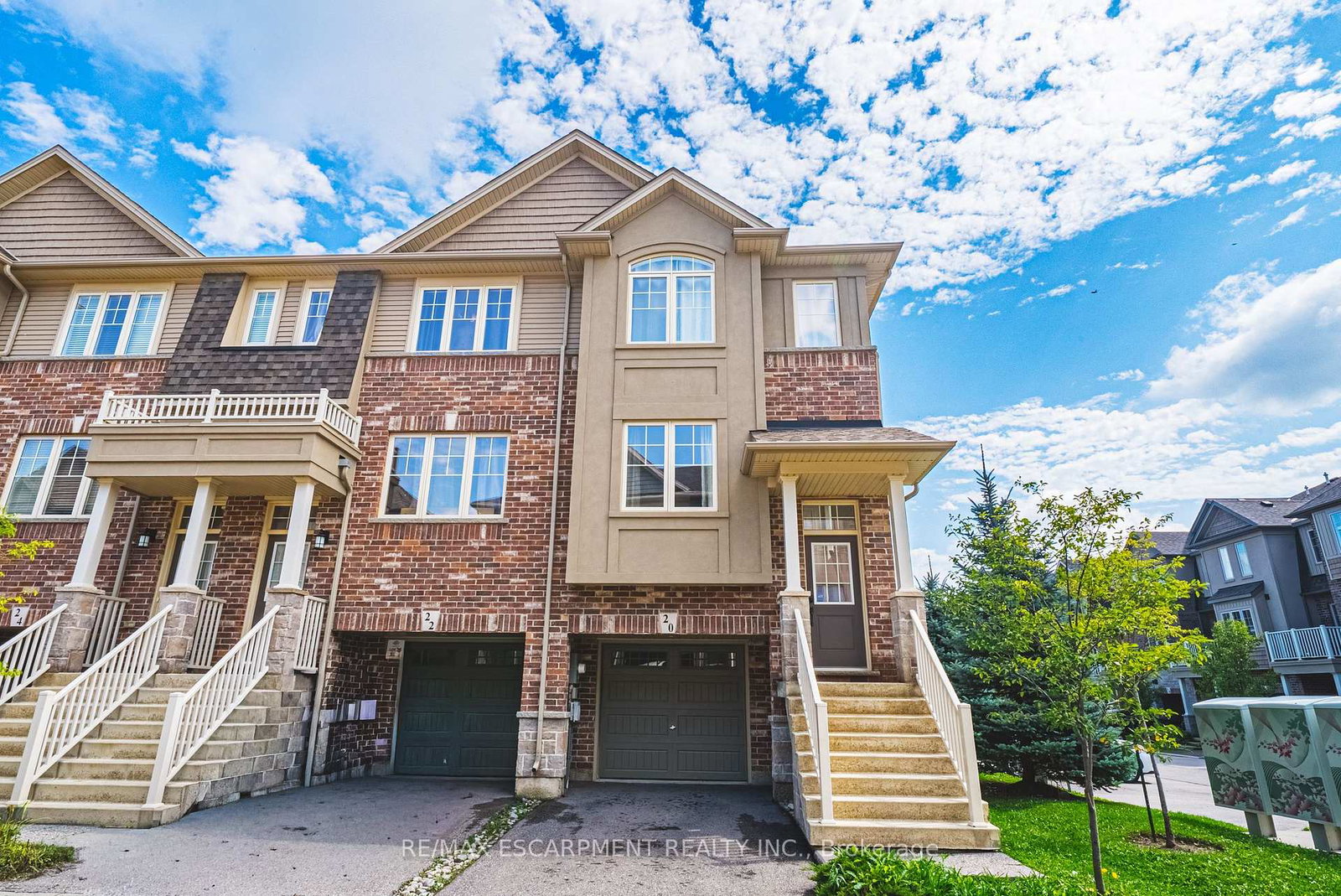 20-barley-lane-hamilton-ontario-x13732994