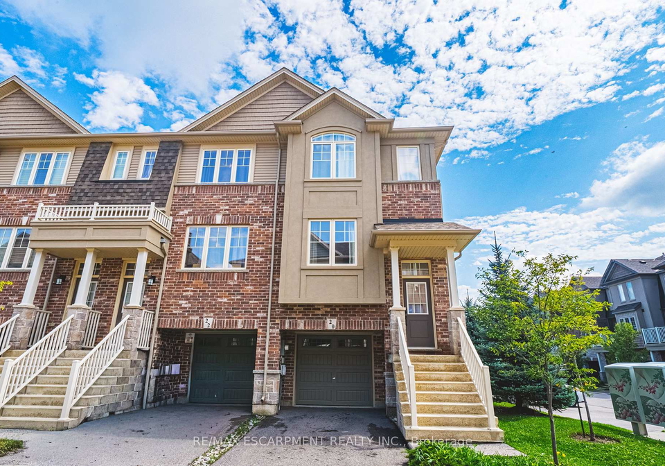 20-barley-lane-hamilton-ontario-x13732994