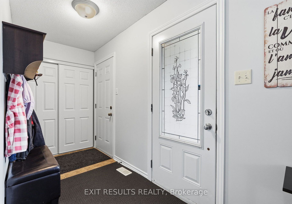64-giroux-street-the-nation-ontario-x13733078