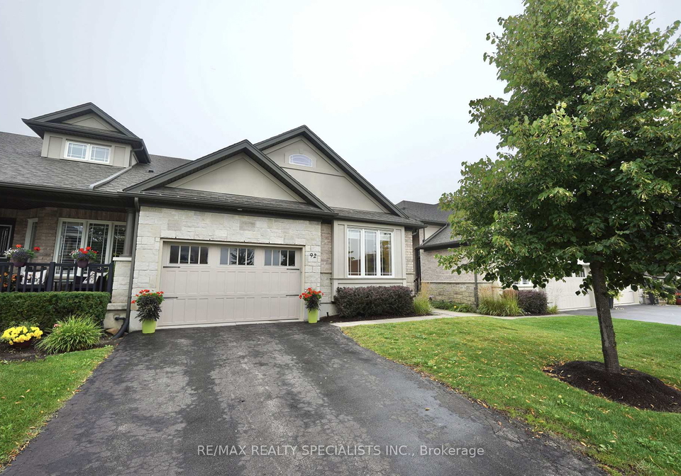 92-aberdeen-street-centre-wellington-ontario-x13733108