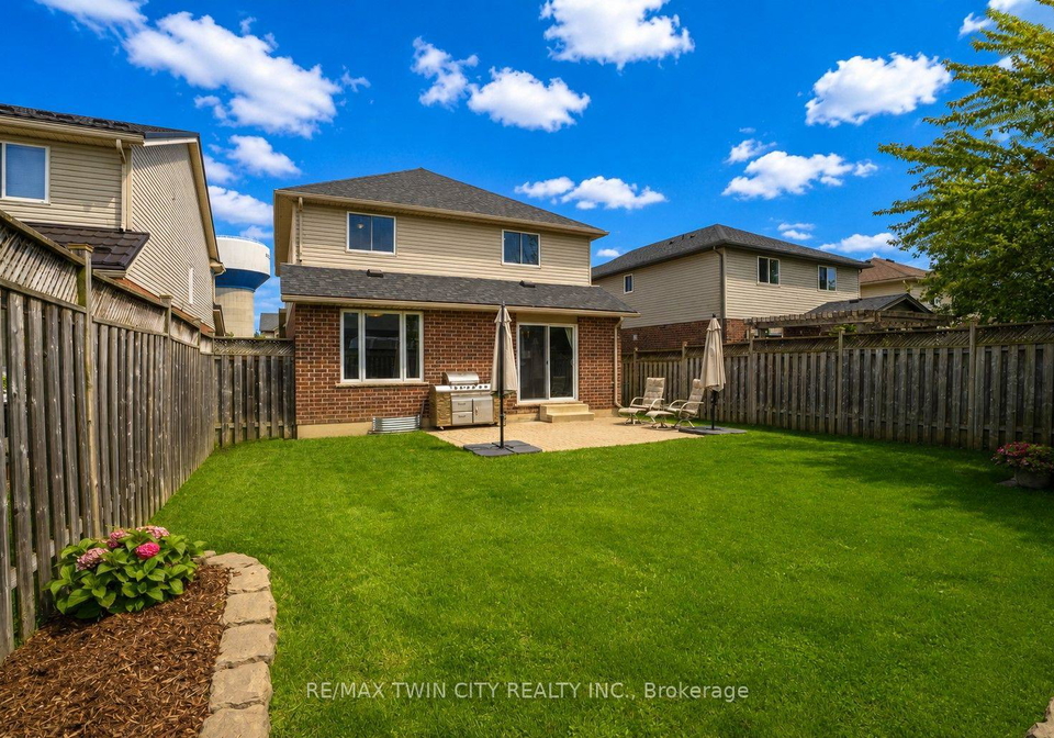 64-brenneman-drive-wilmot-ontario-x13733128