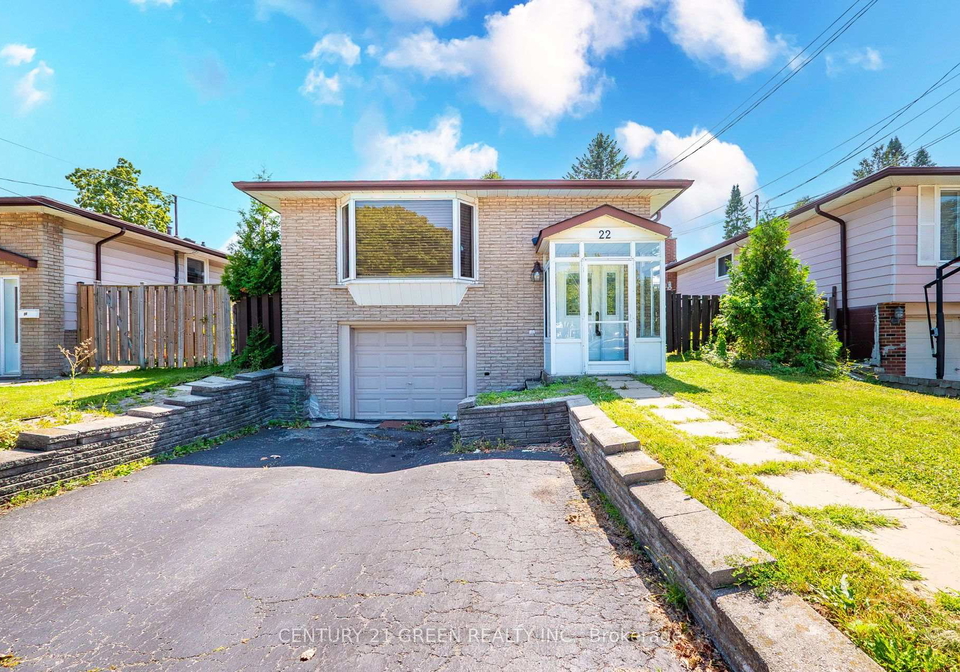 22-quaker-crescent-hamilton-ontario-x13733152