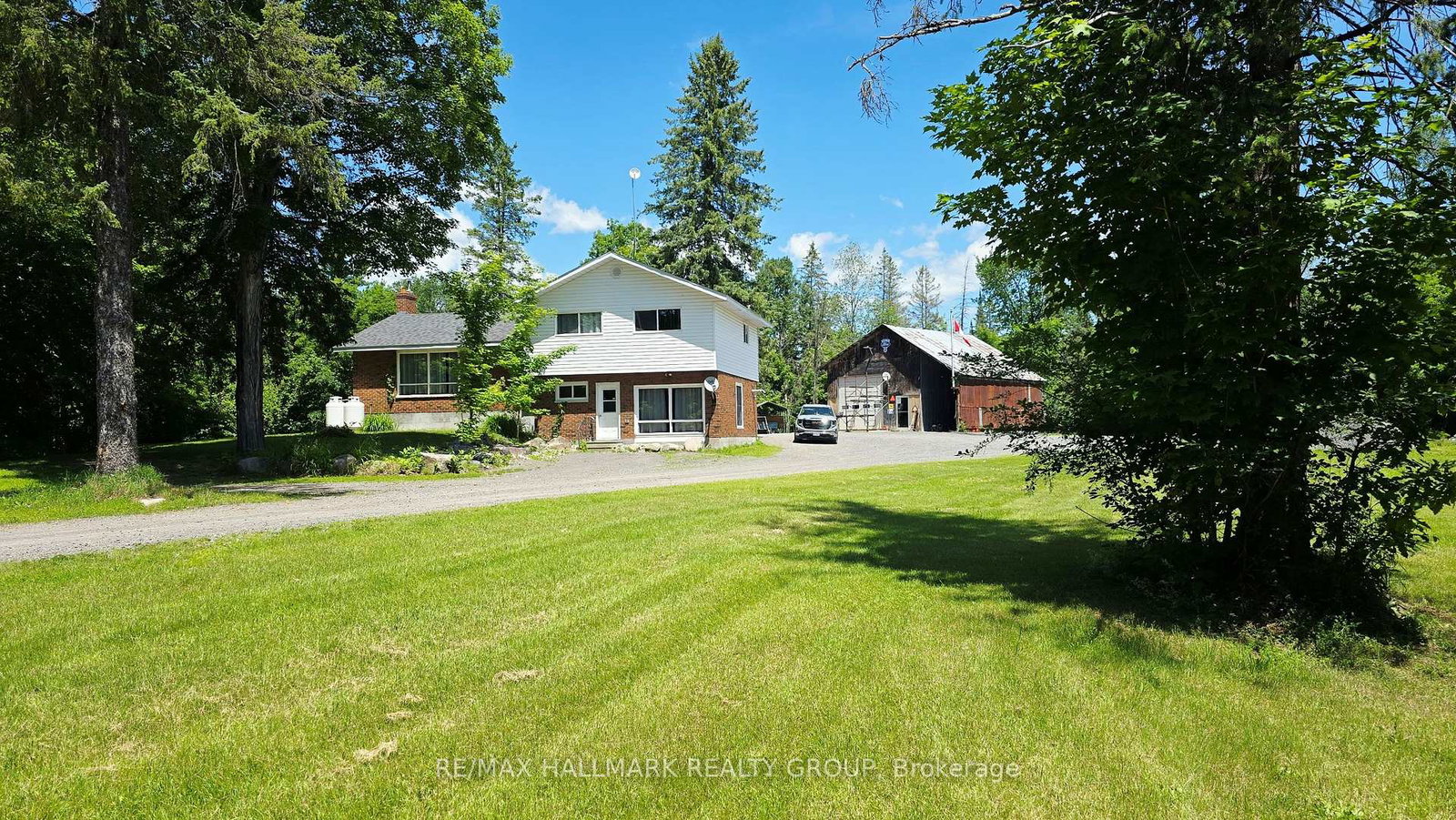 4318-stonecrest-road-ottawa-ontario-x13733156