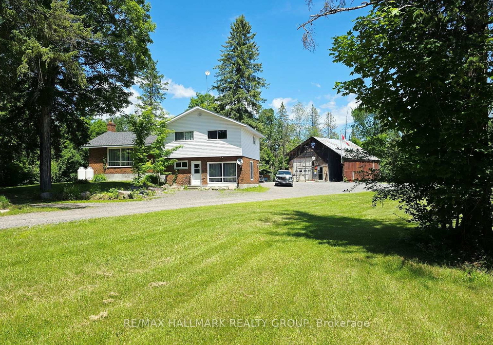 4318-stonecrest-road-ottawa-ontario-x13733156