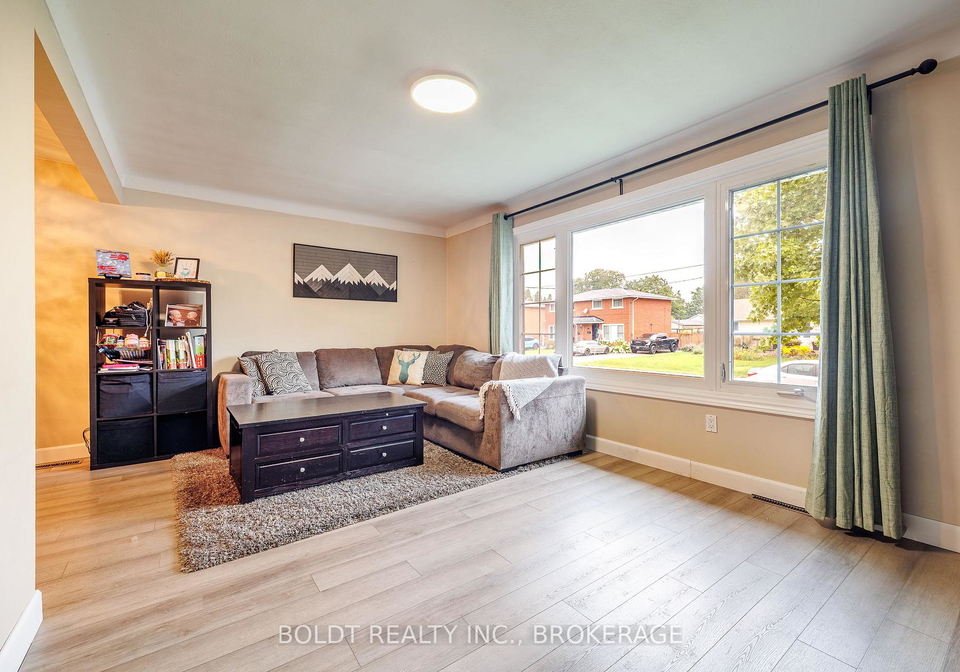 82-wildwood-road-st-catharines-ontario-x13733202