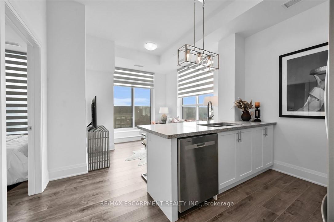 470-dundas-street-hamilton-ontario-x13733358