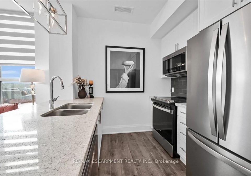 470-dundas-street-hamilton-ontario-x13733358
