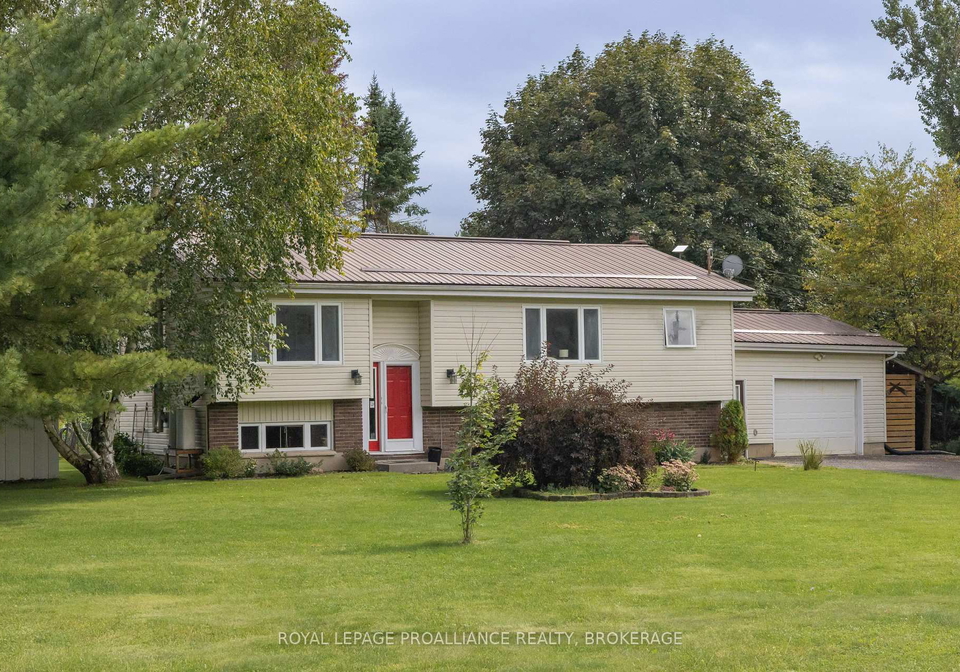 4018-county-road-1-e-stone-mills-ontario-x13733404