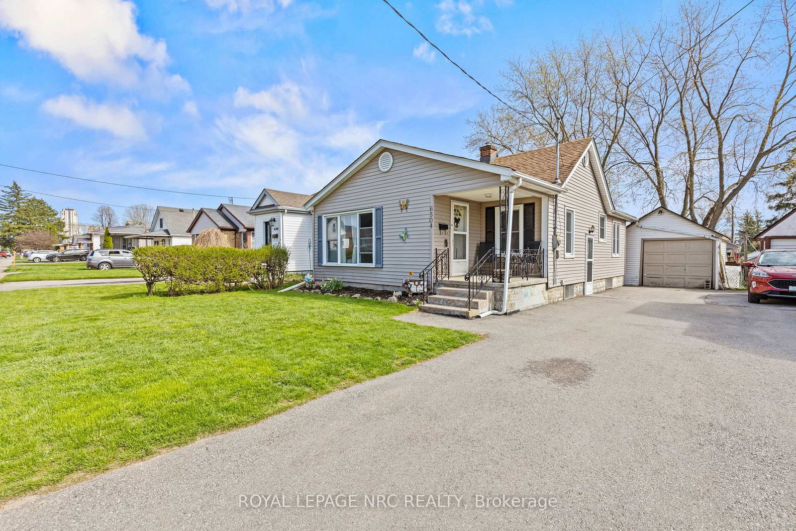 6504-monroe-street-niagara-falls-ontario-x13733522