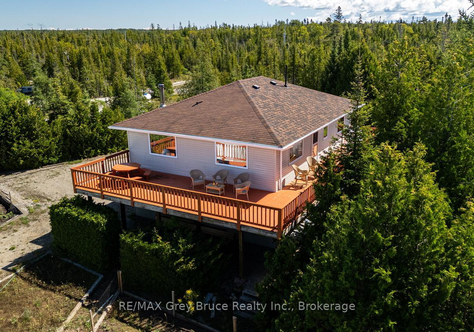 68-bayshore-avenue-s-northern-bruce-peninsula-ontario-x13733580
