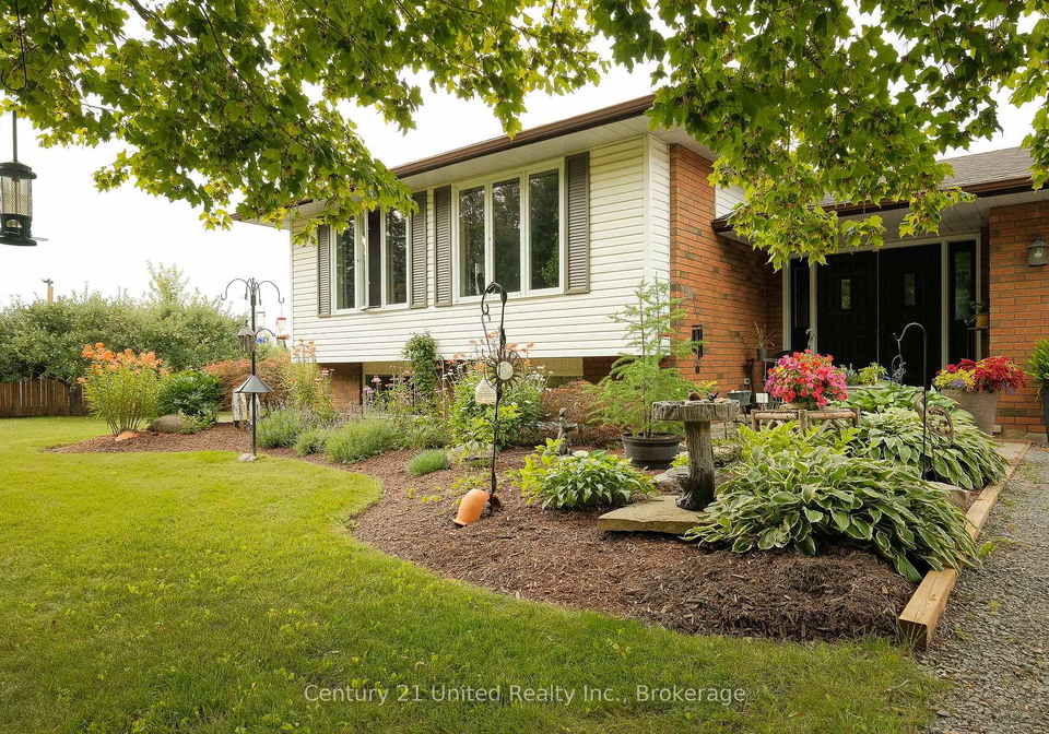 1118-5th-line-selwyn-ontario-x13733654
