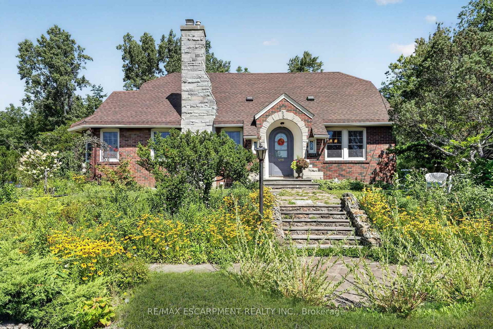 1210-garrison-road-fort-erie-ontario-x13733742