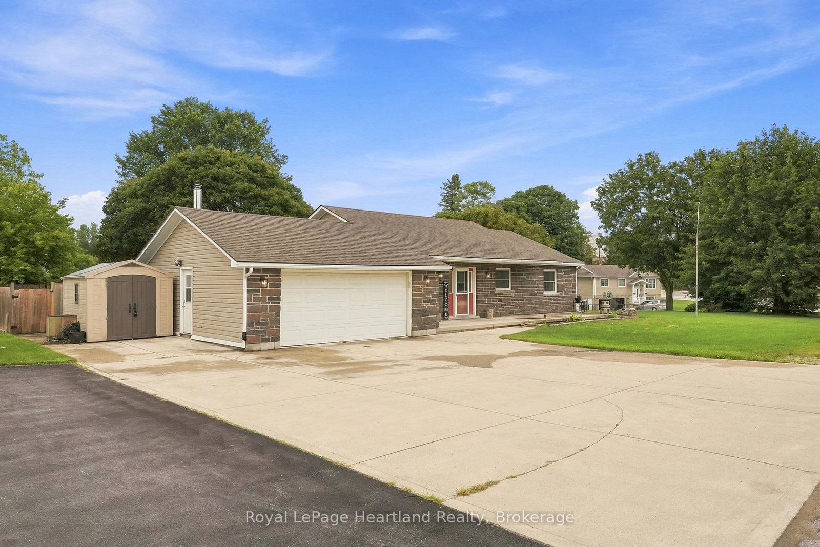 1041-main-street-howick-ontario-x13734062