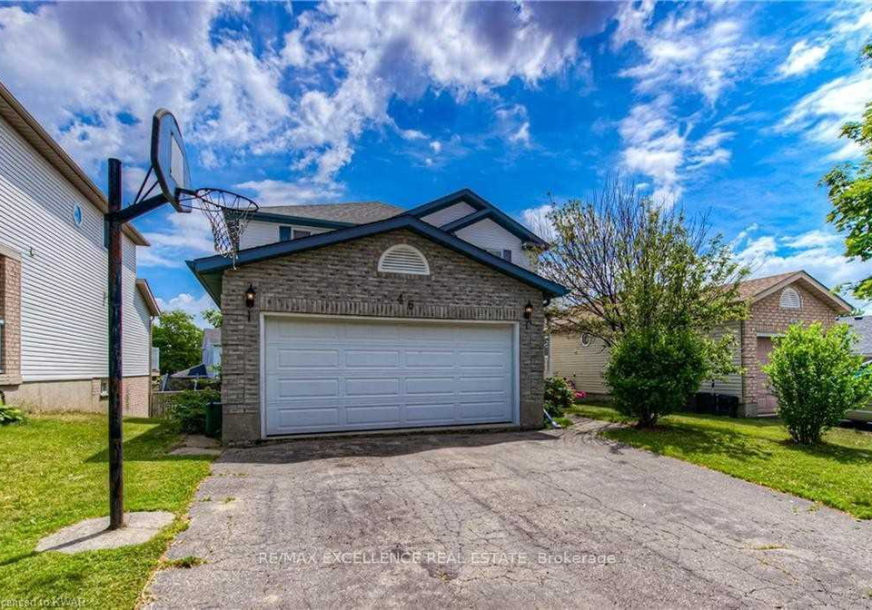 46-tradewinds-place-kitchener-ontario-x13734094