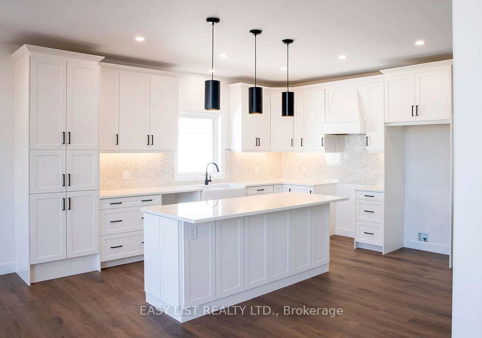 181-jean-drive-gananoque-ontario-x13734146