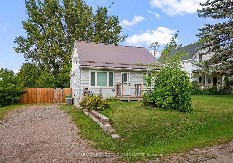 403-alfred-street-pembroke-ontario-x13734208