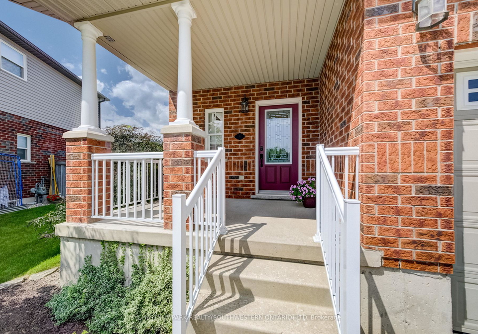 64-kropf-drive-wilmot-ontario-x13734370