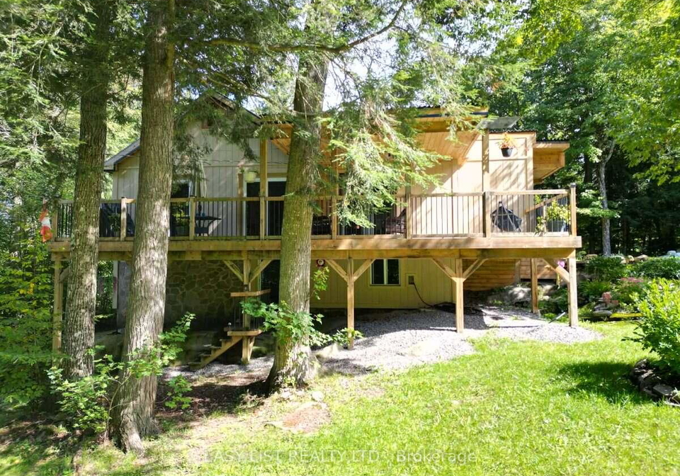 22-camp-road-mckellar-ontario-x13734536