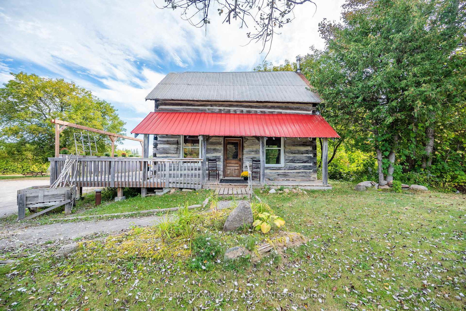 8744-highway-60-highway-north-algona-wilberforce-ontario-x13734574