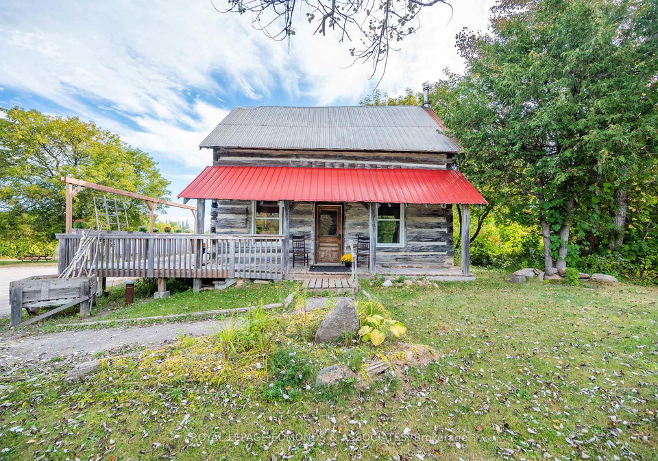8744-highway-60-highway-north-algona-wilberforce-ontario-x13734574