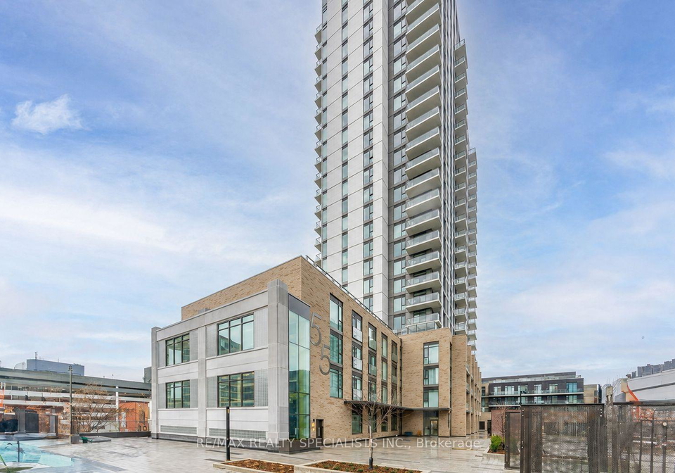 55-duke-street-w-kitchener-ontario-x13734636