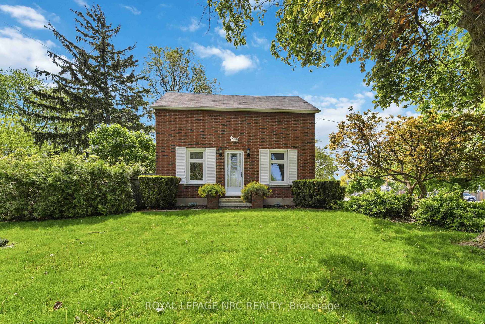 304-scott-street-s-st-catharines-ontario-x13734786