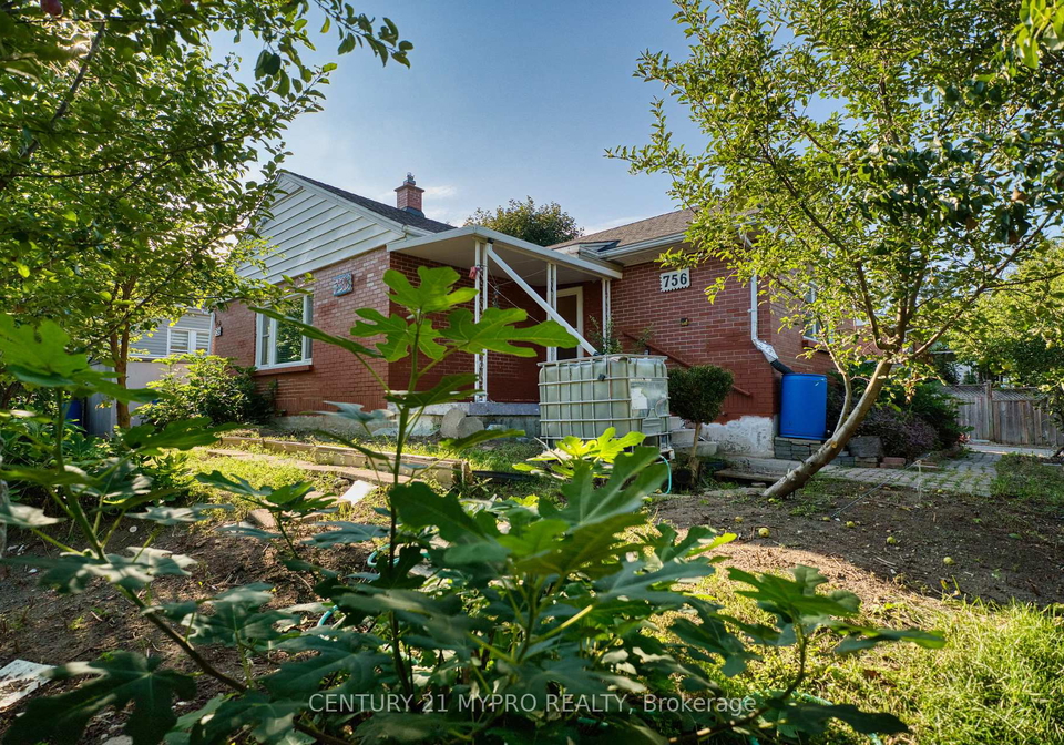 756-cheapside-street-london-east-ontario-x13734802