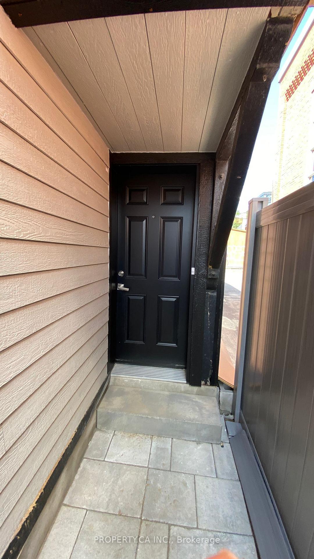 395-gladstone-avenue-ottawa-ontario-x13734808