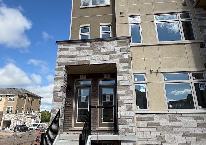 933-north-waterdown-drive-hamilton-ontario-x13734842
