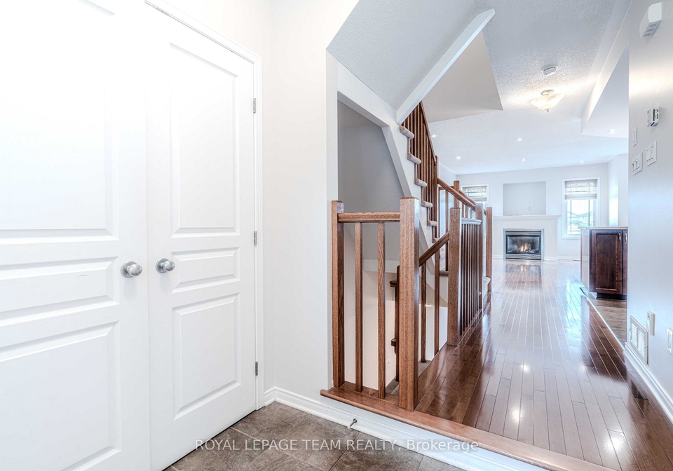 506-pepperville-crescent-kanata-ontario-x13734920