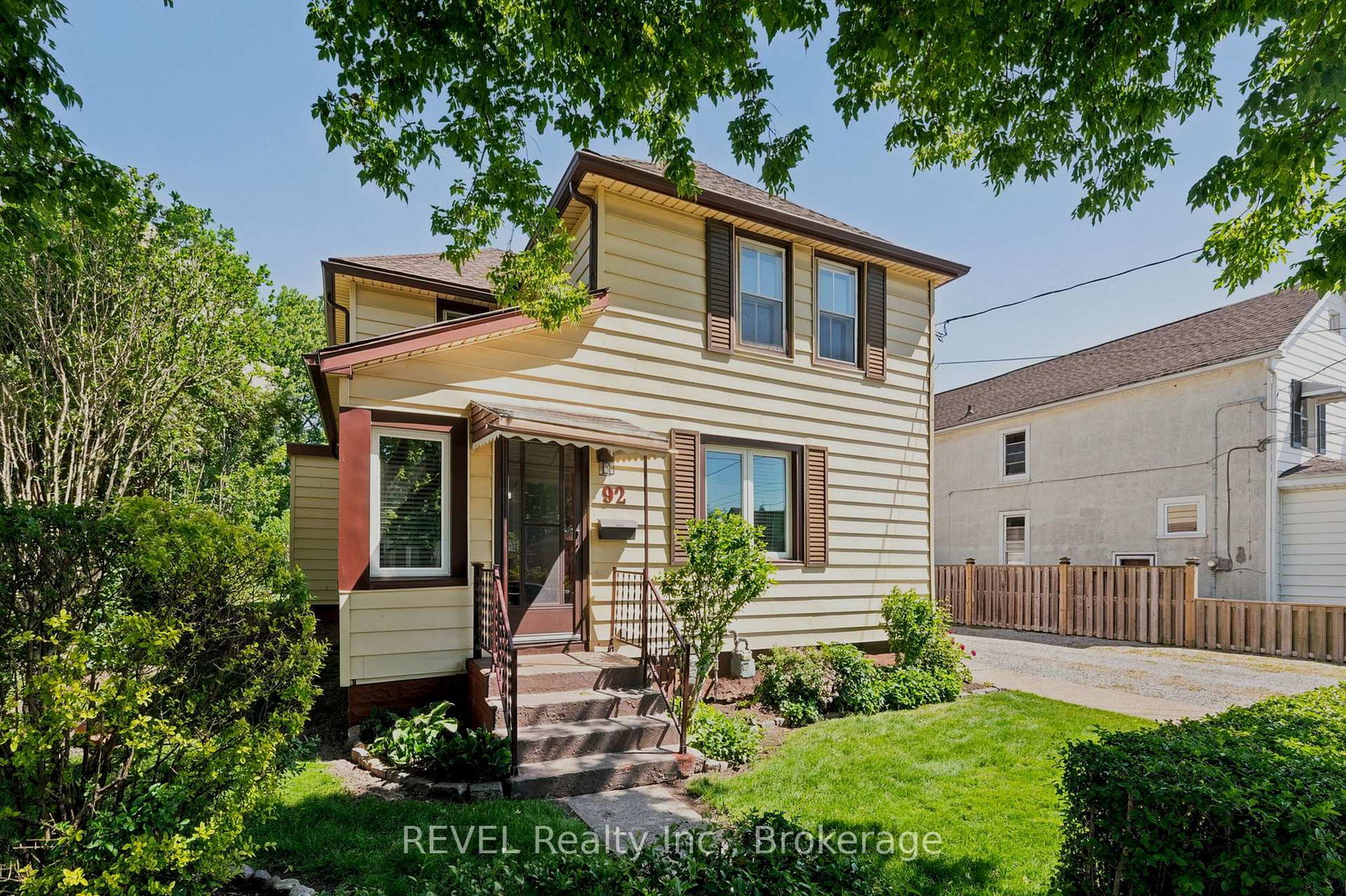92-saint-arnaud-street-port-colborne-ontario-x13735034