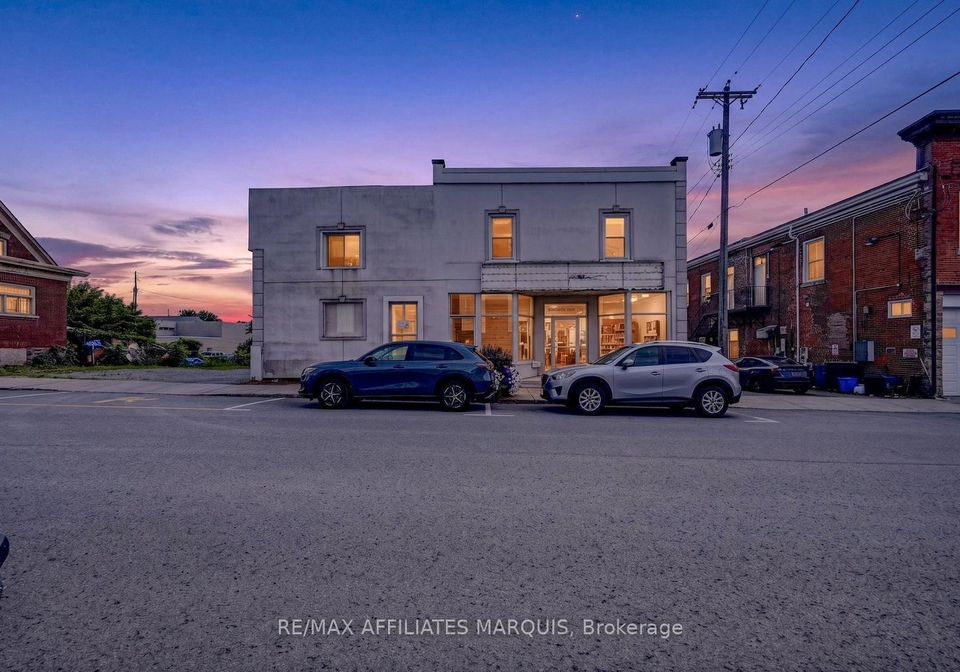 3-william-street-e-smiths-falls-ontario-x13735044