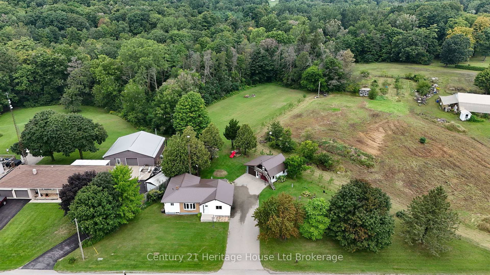 185559-cornell-road-norwich-ontario-x13735114