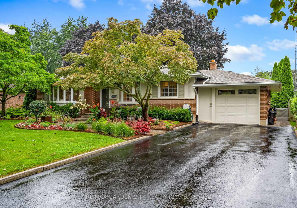 13-preston-drive-st-catharines-ontario-x13735206
