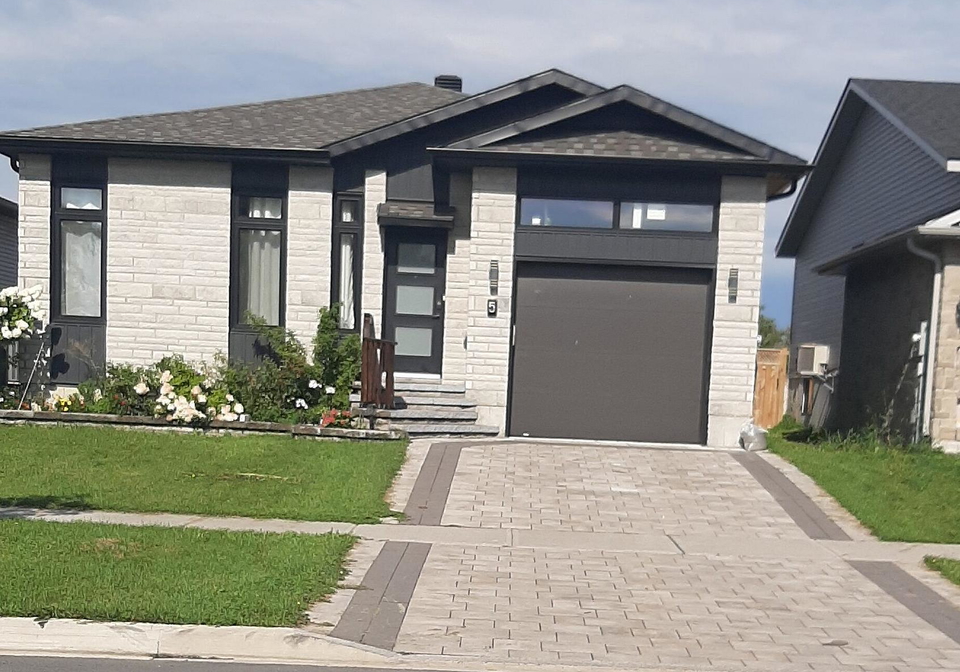 5-portland-drive-cornwall-ontario-x13735218