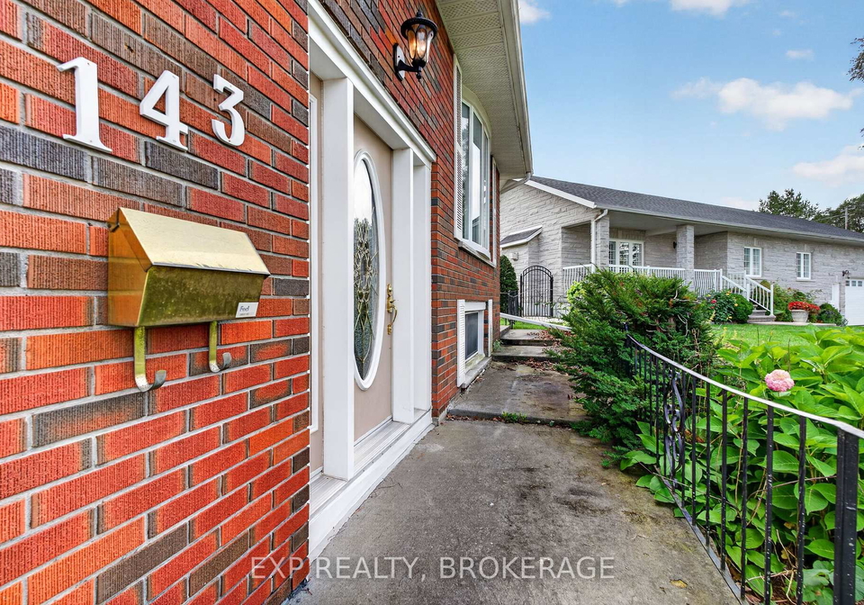 143-morenz-crescent-kingston-ontario-x13735270