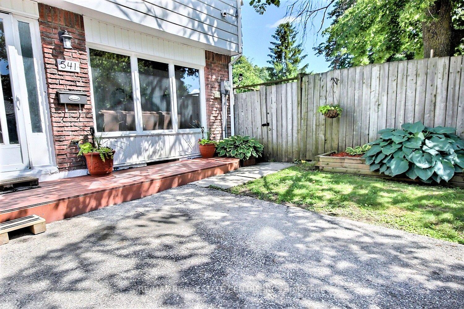 541-parkview-crescent-cambridge-ontario-x13735272