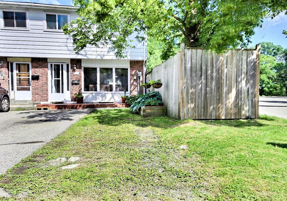 541-parkview-crescent-cambridge-ontario-x13735272